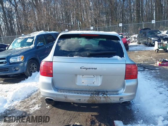 2005 Porsche Cayenne with VIN WP1AA29P75LA22059, listed as a IAAI auction lot 41250250 with 124,835 mi miles. Bid and sale history available at carsss.com. Image 16.
