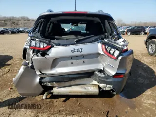 2019 Jeep Cherokee Latitude with VIN 1C4PJLCB5KD267124, listed as a Copart auction lot 48891575 with 75,400 mi miles and Salvage Title. Bid and sale history available at carsss.com. Image 6.