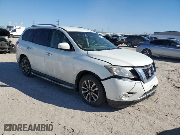 2015 Nissan Pathfinder SV with VIN 5N1AR2MN4FC686185, listed as a Copart auction lot 46862815 with 157,365 mi miles and Salvage Title. Bid and sale history available at carsss.com. Image 4.