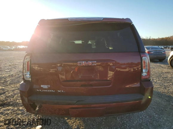 2017 GMC Yukon XL SLT z VIN 1GKS1GKC6HR304645, wystawiony jako Copart lot #83831654 z przebiegiem 137 035 mil mil oraz Szkoda całkowita • Salvage title. Historia ofert i sprzedaży dostępna na DreamBid. Obrazek 6.