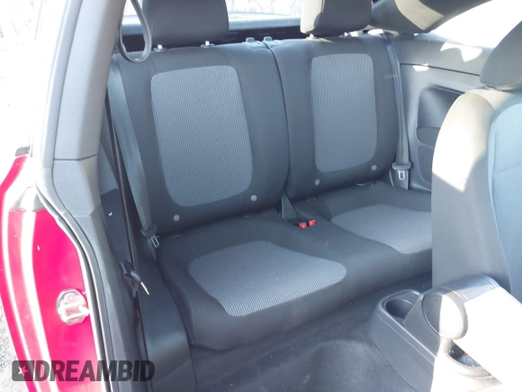 2019 Volkswagen Beetle S with VIN 3VWFD7AT1KM712384, listed as a IAAI auction lot 41505127 with 49,527 mi miles and . Bid and sale history available at DreamBid. Image 8.
