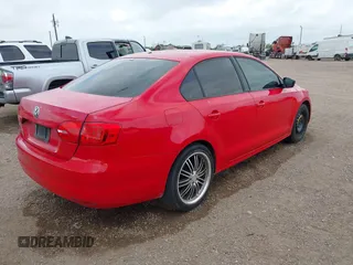 2012 Volkswagen Jetta S с VIN 3VW2K7AJXCM412248, выставлен на аукционе IAAI как лот 42162886 с пробегом 200 699 миль миль и . История ставок и продаж доступна на DreamBid. Изображение 4.
