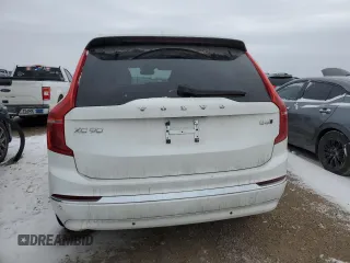 2023 Volvo XC90 Plus with VIN YV4062PN0P1918974, listed as a Copart auction lot 41789315 with 18,157 mi miles and Salvage Title. Bid and sale history available at carsss.com. Image 6.