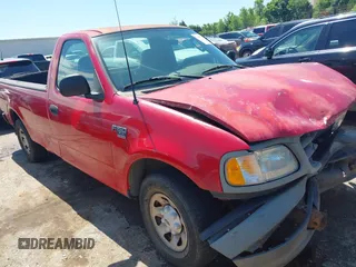 2003 Ford F-150 XL z VIN 2FTPF17Z73CA71068, wystawiony jako IAAI lot #42397591 z przebiegiem 137 825 mil mil oraz . Historia ofert i sprzedaży dostępna na DreamBid. Obrazek 1.