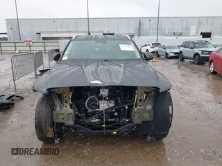 2024 Genesis GV80 with VIN KMUHCESC9RU161139, listed as a IAAI auction lot 41549627 with 31,025 mi miles and . Bid and sale history available at DreamBid. Image 13.