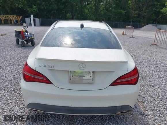 2018 Mercedes-Benz CLA 250 z VIN WDDSJ4EB0JN606657, wystawiony jako IAAI lot #42440570 z przebiegiem 123 978 mil mil oraz . Historia ofert i sprzedaży dostępna na DreamBid. Obrazek 15.