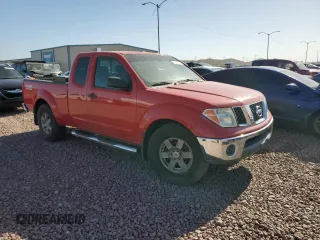 2005 Nissan Frontier SE with VIN 1N6AD06W55C425866, listed as a Copart auction lot 44012455 with 320,704 mi miles and Clean title. Bid and sale history available at DreamBid. Image 4.