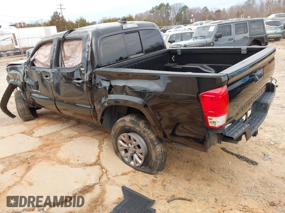 2017 Toyota Tacoma SR5 z VIN 3TMAZ5CN7HM043144, wystawiony jako IAAI lot #41758561 z przebiegiem 205 213 mil mil oraz . Historia ofert i sprzedaży dostępna na DreamBid. Obrazek 3.