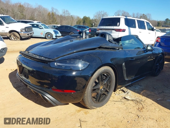 2021 Porsche 718 Spyder with VIN WP0CC2A81MS240303, listed as a IAAI auction lot 41358258 with 7,525 mi miles and . Bid and sale history available at DreamBid. Image 4.