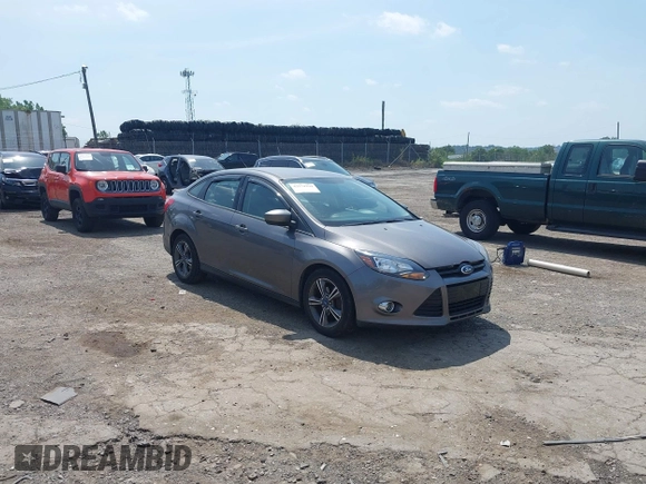 2012 Ford Focus SE с VIN 1FAHP3F26CL407046, выставлен на аукционе IAAI как лот 42574294 с пробегом 143 441 миль миль и . История ставок и продаж доступна на DreamBid. Изображение 1.