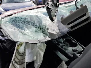 2024 Nissan Rogue S z VIN 5N1BT3AB3RC743373, wystawiony jako Copart lot #47187425 z przebiegiem Nie podano mil oraz Szkoda całkowita • Salvage title. Historia ofert i sprzedaży dostępna na DreamBid. Obrazek 8.