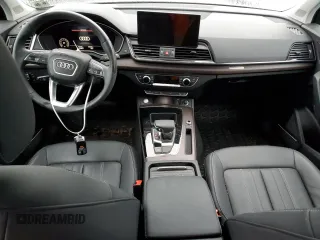 2021 Audi Q5 Premium Plus with VIN WA1BAAFY5M2098004, listed as a Copart auction lot 70068762 with 10,336 mi miles. Bid and sale history available at carsss.com. Image 8.