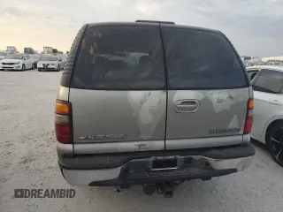 2002 Chevrolet Suburban LT with VIN 1GNEC16Z32J200707, listed as a Copart auction lot 75382404 with 0 mi miles and Non Repairable. Bid and sale history available at carsss.com. Image 6.