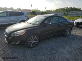 2013 Volvo C70 T5 with VIN YV1672MC1DJ140459, listed as a Copart auction lot 51449275 with NaN miles and Clean Title. Bid and sale history available at carsss.com. Image 1.