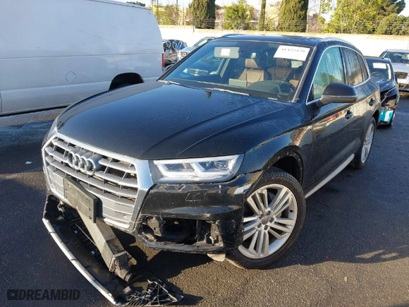 2019 Audi Q5 Premium Plus with VIN WA1BNAFY7K2044429, listed as a IAAI auction lot 41425479 with 38,105 mi miles. Bid and sale history available at carsss.com. Image 2.