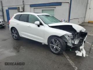 2019 Volvo XC60 Momentum z VIN LYV102RK6KB284499, wystawiony jako Copart lot #44971595 z przebiegiem 17 986 mil mil oraz Szkoda całkowita • Salvage title. Historia ofert i sprzedaży dostępna na DreamBid. Obrazek 4.
