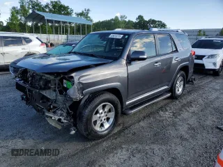 2013 Toyota 4Runner SR5 z VIN JTEZU5JR3D5050174, wystawiony jako Copart lot #55614775 z przebiegiem 143 644 mil mil oraz Szkoda całkowita • Salvage title. Historia ofert i sprzedaży dostępna na DreamBid. Obrazek 1.