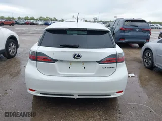 2013 Lexus CT 200h Hybrid with VIN JTHKD5BH7D2149186, listed as a IAAI auction lot 41903180 with 133,373 mi miles. Bid and sale history available at carsss.com. Image 16.