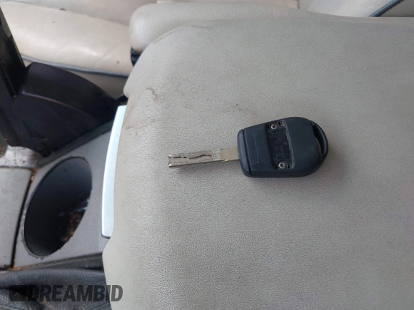 2006 Land Rover Range Rover HSE with VIN SALME15466A202423, listed as a IAAI auction lot 42596487 with 210,618 mi miles and . Bid and sale history available at DreamBid. Image 11.