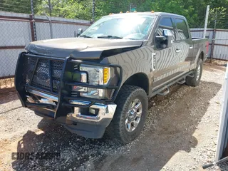 2017 Ford F-250 Lariat z VIN 1FT7W2BTXHEB51281, wystawiony jako IAAI lot #42094810 z przebiegiem 120 633 mil mil oraz . Historia ofert i sprzedaży dostępna na DreamBid. Obrazek 17.