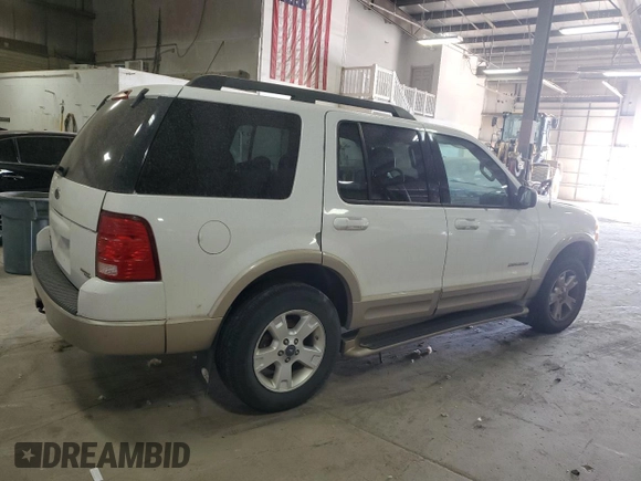 2005 Ford Explorer Eddie Bauer с VIN 1FMZU74K35UB30107, выставлен на аукционе Copart как лот 49332015 с пробегом 172 395 миль миль и Чистый • Clean title. История ставок и продаж доступна на DreamBid. Изображение 3.