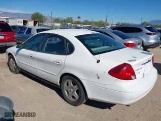 2002 Ford Taurus SEL with VIN 1FAFP56S02A140306, listed as a IAAI auction lot 40696933 with 1 mi miles. Bid and sale history available at carsss.com. Image 3.