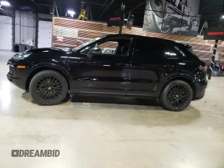 2020 Porsche Cayenne S z VIN WP1AB2AY1LDA27136, wystawiony jako Copart lot #70568372 z przebiegiem 36 709 mil mil oraz . Historia ofert i sprzedaży dostępna na DreamBid. Obrazek 3.