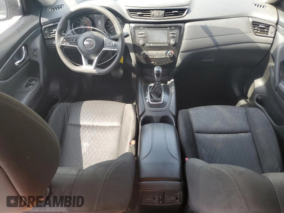2017 Nissan Rogue S with VIN KNMAT2MT3HP564921, listed as a Copart auction lot 55109565 with 147,789 mi miles and Clean Title. Bid and sale history available at DreamBid. Image 8.