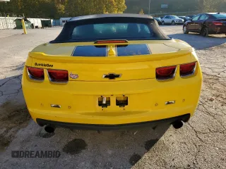 2013 Chevrolet Camaro LT z VIN 2G1FB3D38D9217987, wystawiony jako Copart lot #76570004 z przebiegiem 108 781 mil mil oraz Szkoda całkowita • Salvage title. Historia ofert i sprzedaży dostępna na DreamBid. Obrazek 6.