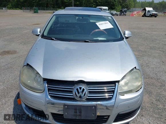 2007 Volkswagen Jetta Wolfsburg Edition with VIN 3VWEF71K37M190751, listed as a IAAI auction lot 42817092 with Not provided miles and . Bid and sale history available at DreamBid. Image 6.