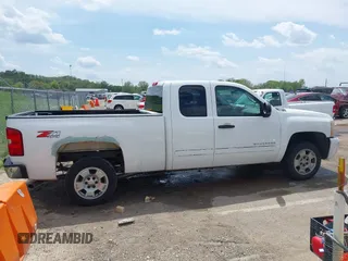 2011 Chevrolet Silverado 1500 LT with VIN 1GCRKSE30BZ169661, listed as a IAAI auction lot 42082818 with 234,384 mi miles and . Bid and sale history available at DreamBid. Image 13.