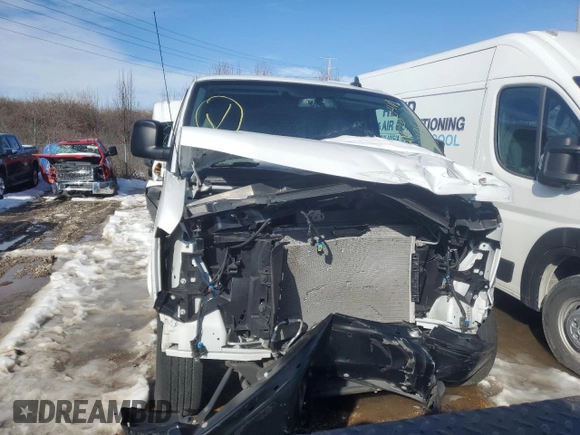 2022 Chevrolet Express Cargo z VIN 1GCWGAF72N1259915, wystawiony jako Copart lot #82166044 z przebiegiem Nie podano mil oraz Szkoda całkowita • Salvage title. Historia ofert i sprzedaży dostępna na DreamBid. Obrazek 5.