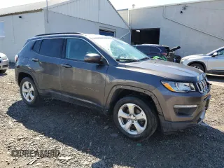 2019 Jeep Compass Latitude с VIN 3C4NJDBB8KT813956, выставлен на аукционе Copart как лот 55733235 с пробегом 147 793 миль миль и Списание • Salvage title. История ставок и продаж доступна на DreamBid. Изображение 4.
