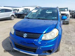 2007 Suzuki SX4 with VIN JS2YB413175100902, listed as a IAAI auction lot 41790496 with 175,879 mi miles and . Bid and sale history available at DreamBid. Image 6.