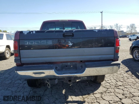 2000 Dodge 1500 z VIN 3B7HF13Z6YG139252, wystawiony jako Copart lot #47796595 z przebiegiem 149 542 mil mil oraz Czysty tytuł • Clean title. Historia ofert i sprzedaży dostępna na DreamBid. Obrazek 6.