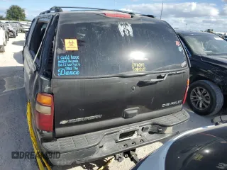 2003 Chevrolet Suburban LT with VIN 3GNEC16Z83G112366, listed as a Copart auction lot 76051074 with 0 mi miles and Salvage Title. Bid and sale history available at carsss.com. Image 6.