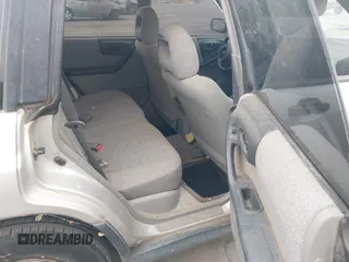 2001 Subaru Forester L with VIN JF1SF63521H766175, listed as a IAAI auction lot 41192998 with 173,532 mi miles. Bid and sale history available at carsss.com. Image 8.