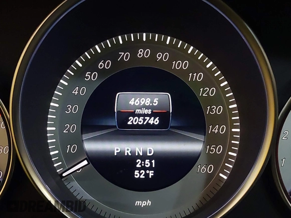 2013 Mercedes-Benz C 300 Sport with VIN WDDGF8AB8DR279197, listed as a IAAI auction lot 41735402 with 205,746 mi miles and . Bid and sale history available at carsss.com. Image 15.