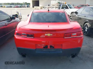 2014 Chevrolet Camaro LT z VIN 2G1FB1E37E9269938, wystawiony jako IAAI lot #42338444 z przebiegiem 181 333 mil mil oraz . Historia ofert i sprzedaży dostępna na DreamBid. Obrazek 16.
