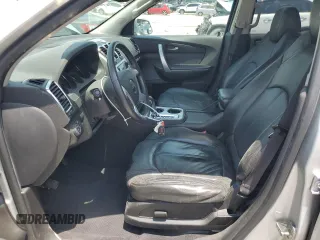 2010 GMC Acadia SLT1 with VIN 1GKLRMED9AJ125200, listed as a Copart auction lot 58071725 with 216,380 mi miles and Salvage title. Bid and sale history available at DreamBid. Image 7.