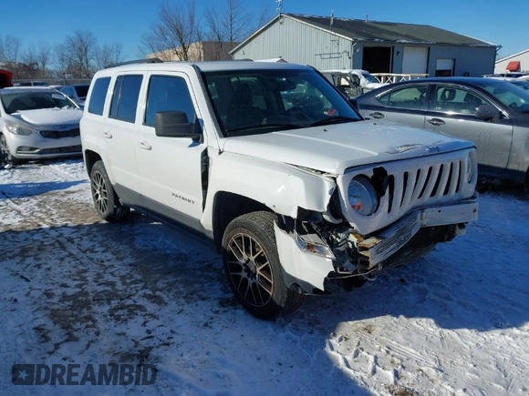 2015 Jeep Patriot High Altitude with VIN 1C4NJRAB4FD381232, listed as a IAAI auction lot 41289384 with 121,581 mi miles and . Bid and sale history available at DreamBid. Image 1.