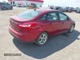2013 Ford Focus SE with VIN 1FADP3F21DL318968, listed as a IAAI auction lot 42586198 with 118,998 mi miles and . Bid and sale history available at DreamBid. Image 4.