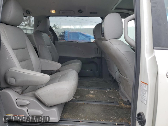 2016 Toyota Sienna Ltd with VIN 5TDDK3DC0GS138484, listed as a Copart auction lot 53599575 with 104,218 mi miles and Salvage Title. Bid and sale history available at carsss.com. Image 11.