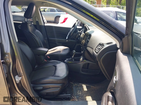 2019 Jeep Compass Latitude с VIN 3C4NJCBB1KT844217, выставлен на аукционе IAAI как лот 42383746 с пробегом 123 938 миль миль и . История ставок и продаж доступна на DreamBid. Изображение 5.