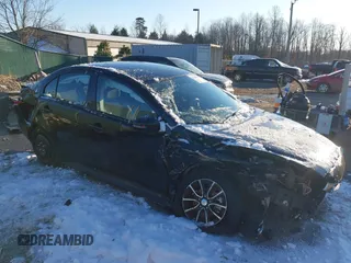 2017 Mitsubishi Lancer ES with VIN JA32U2FU1HU006024, listed as a IAAI auction lot 41331607 with 108,939 mi miles. Bid and sale history available at carsss.com. Image 1.