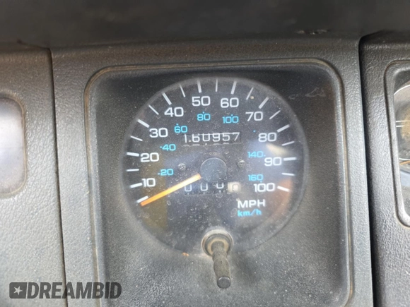 1995 Jeep Wrangler S with VIN 1J4FY19PXSP218282, listed as a Copart auction lot 63527435 with 160,957 mi miles and Clean title. Bid and sale history available at DreamBid. Image 8.