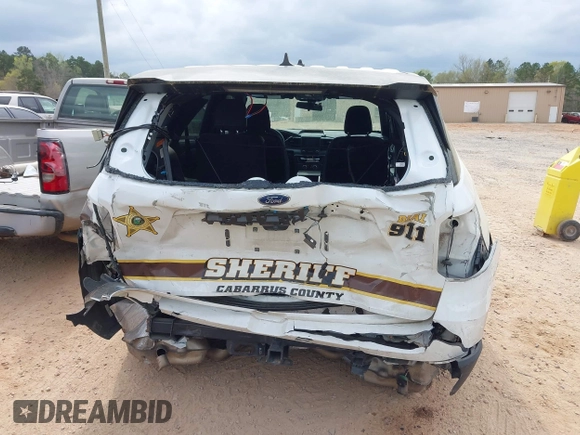2022 Ford Police Interceptor Utility z VIN 1FM5K8AB4NGA07672, wystawiony jako IAAI lot #41918544 z przebiegiem 47 598 mil mil oraz . Historia ofert i sprzedaży dostępna na DreamBid. Obrazek 16.