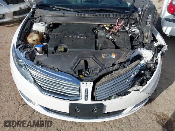 2014 Lincoln MKZ with VIN 3LN6L2GKXER817659, listed as a IAAI auction lot 40896691 with 84,164 mi miles and . Bid and sale history available at DreamBid. Image 10.