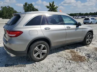 2019 Mercedes-Benz GLC 300 z VIN WDC0G4JB5KV123568, wystawiony jako Copart lot #61897445 z przebiegiem 31 259 mil mil oraz Szkoda całkowita • Salvage title. Historia ofert i sprzedaży dostępna na DreamBid. Obrazek 3.