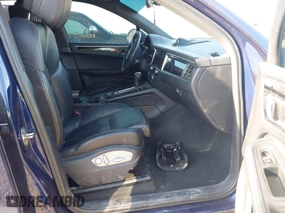 2022 Porsche Macan with VIN WP1AA2A51NLB01334, listed as a IAAI auction lot 41970211 with Not provided miles and . Bid and sale history available at DreamBid. Image 5.